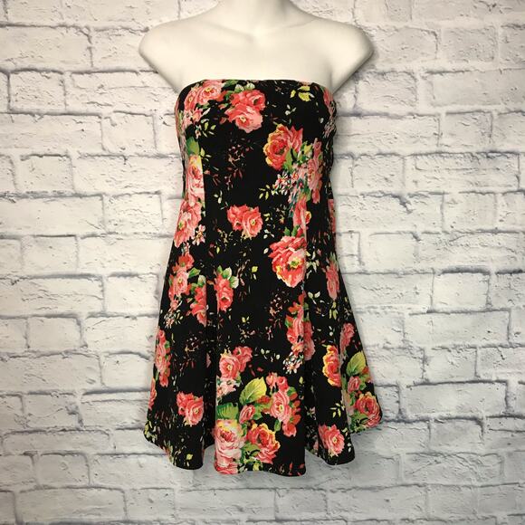 Better Be Pink Floral Girl Tube Dress - Picture 6 of 7